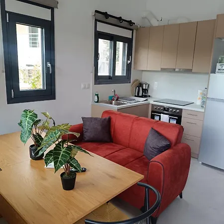 Maria 5 Minimalist Newly Built Maisonette 펜션 카토 알미리