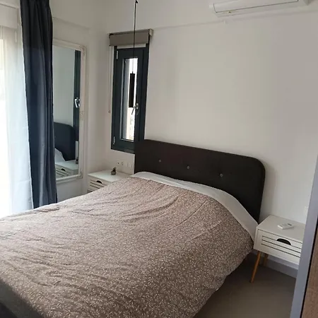 Maria 5 Minimalist Newly Built Maisonette * 카토 알미리